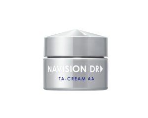 レチノール誘導体を配合し、小じわを目立たなくします。トラネキサム酸と4MSKの2つの美白有効成分と、ハリを保つ資生堂独自の成分ステムランDGも配合。