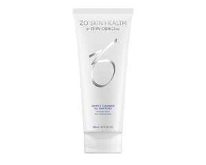 肌の水分をキープし、毛穴の汚れ・余分な皮脂を取り除くジェル状洗顔料。